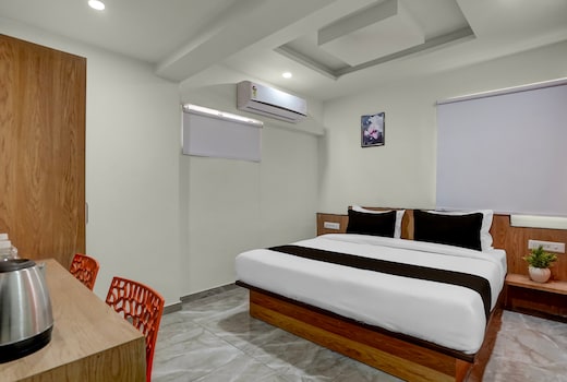 Collection O Hotel Orange Tree