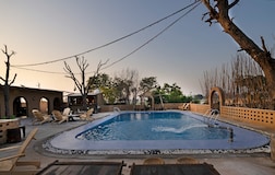 Swimming Pool 1