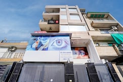 OYO Hotel Signature BNB, Delhi