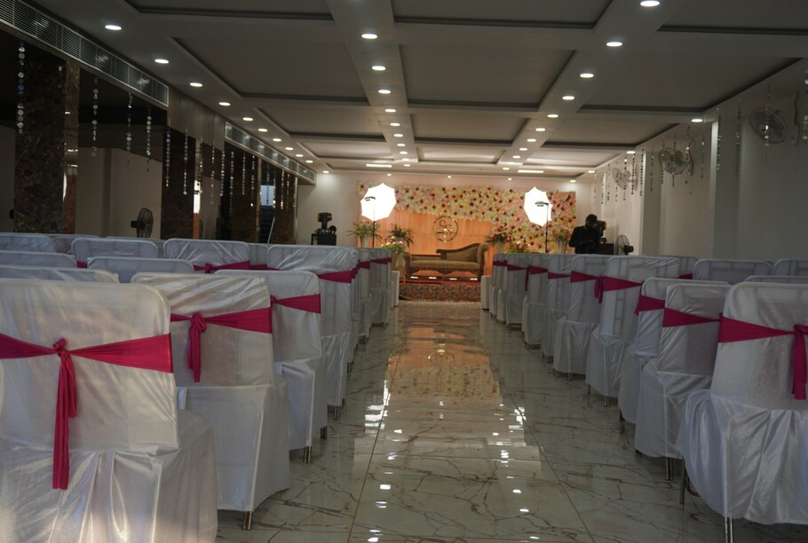 Photos of Dev hotel Villa in Varanasi