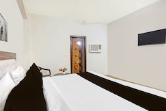 Hotel O Sky Light, Noida