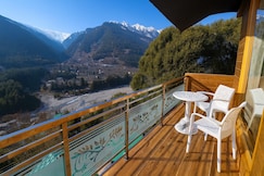 Hotel New Naina Rock Land, Manali