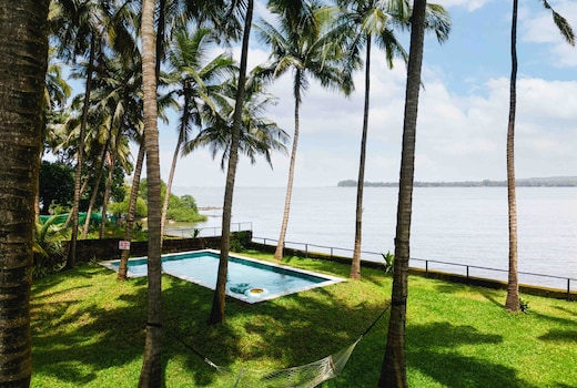 Baywater Private Pool Sea-View Vagator by psfgoa