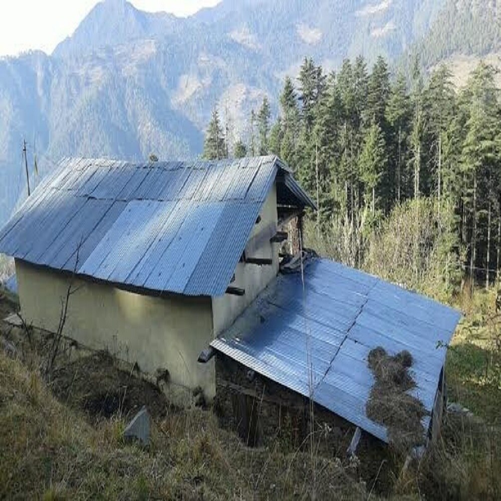 Gaul Himalyan House - Tap to explore photos