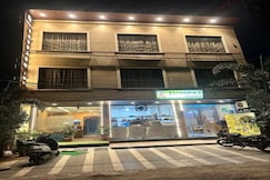 FabHotel New Saurabh Inn, Indore