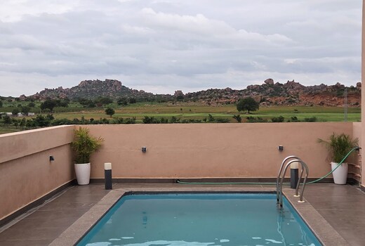 The Aura (Pool side)
