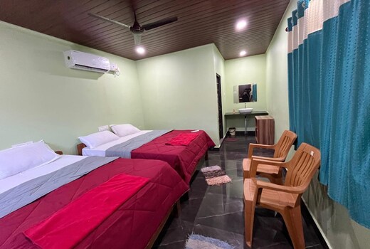 JN Cottages And Tents