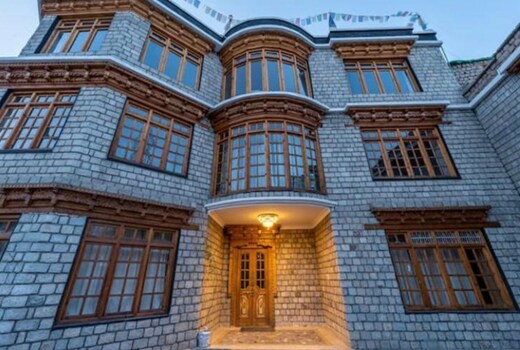 The Khawachan House