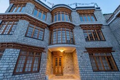 The Khawachan House, Leh