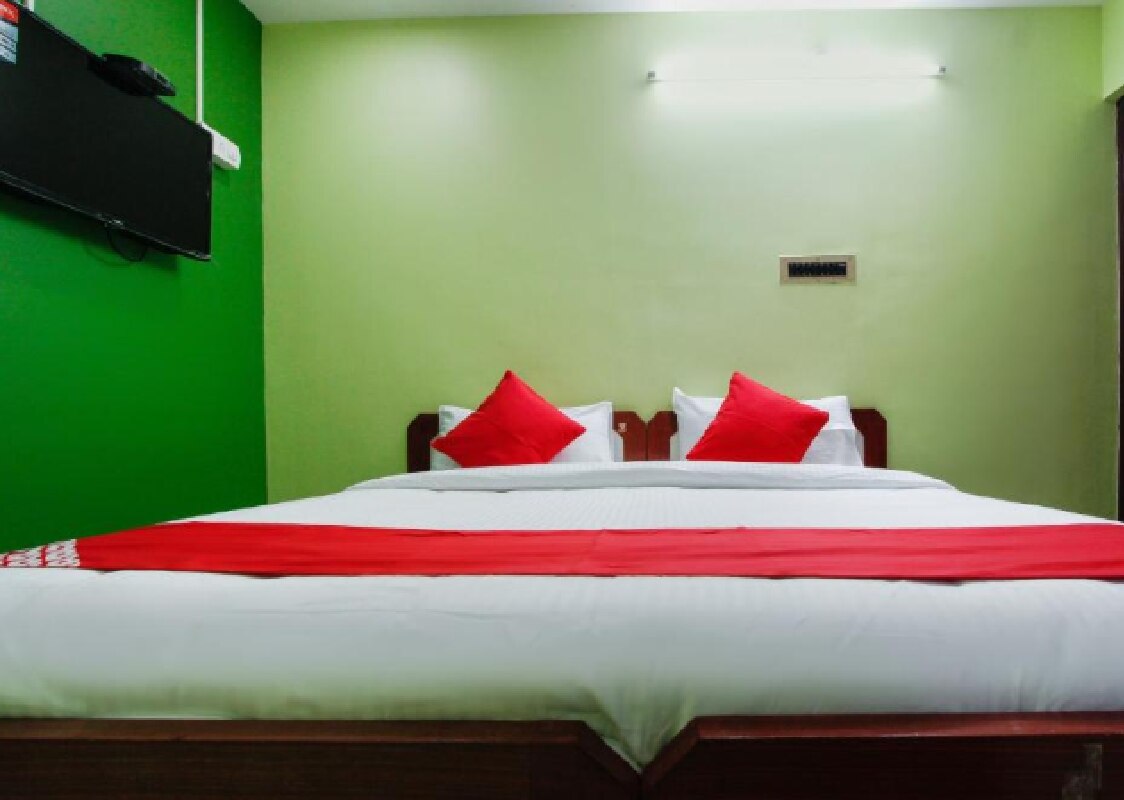 Crazy Hotels, Madurai - Tap to explore photos