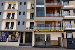 The Prominence Premium Hotel & Cafe, Dadri