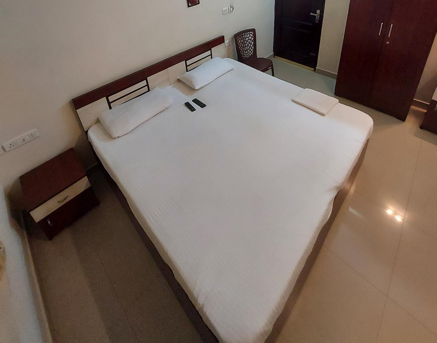 We One Comfort  inn - Tap to explore photos