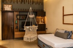 Cozy 1BHK 5 min Drive to Mahakaleshwar Temple, Ujjain