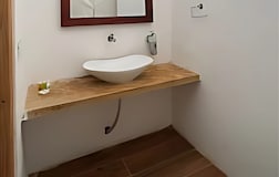 Luxurious Swiss Tent AC