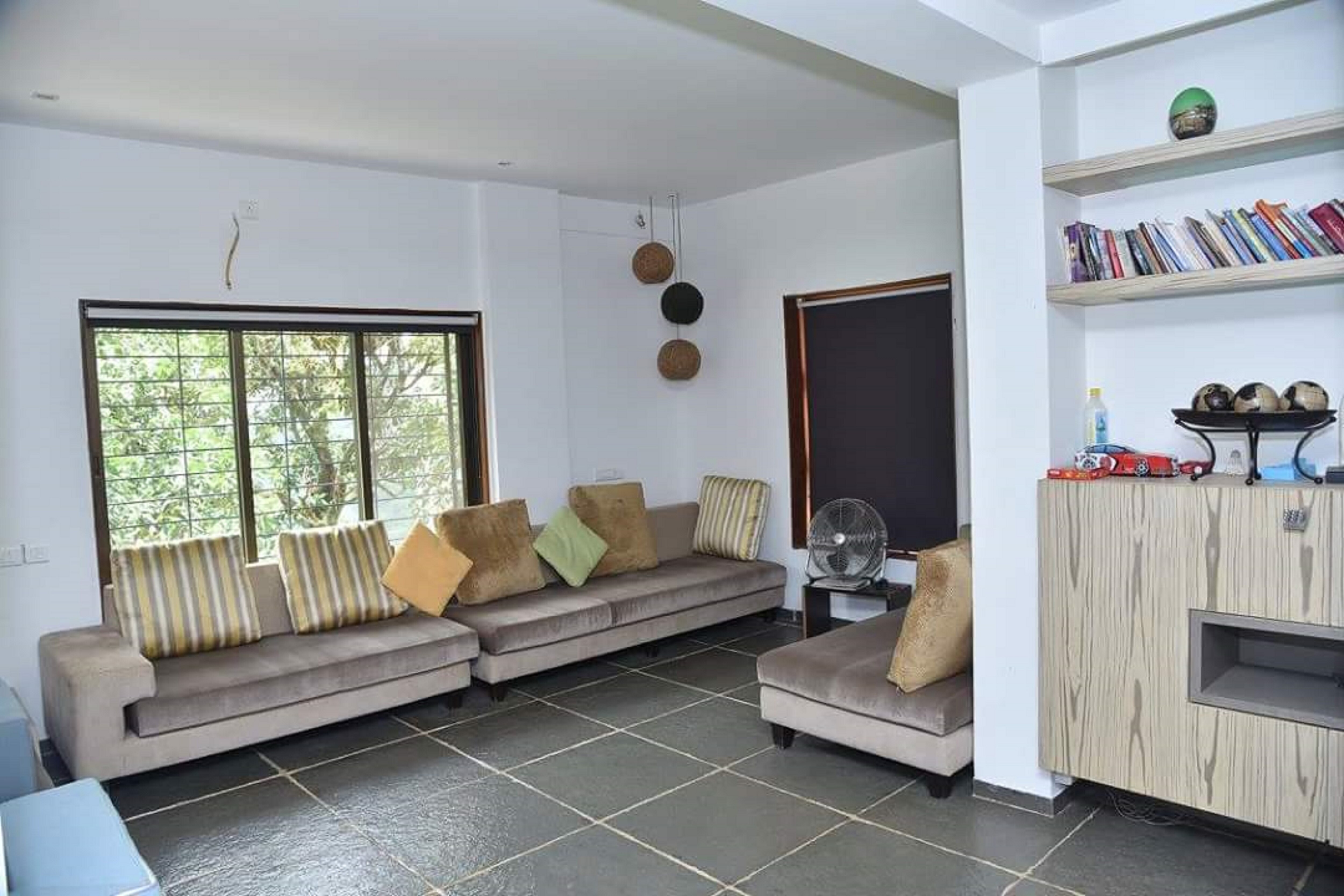 Kids Friendly 3BHK bunglow at Panchgani - Tap to explore photos