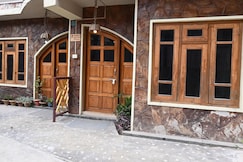 Quinton Enclave Homestay | Rooms & Caretaker, Shillong