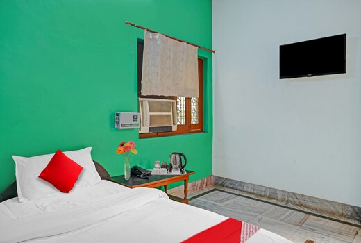 Hotel O JSB Palace