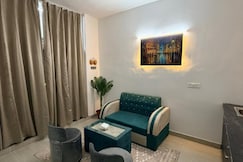 Spectrum Mall Sector 76 Noida, Noida