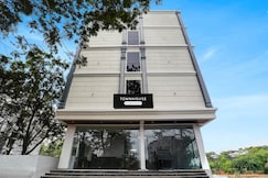 Super Townhouse Shamshabad Near Airport, Ibrahimpatnam