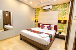 Hotel White Pearl 2.0, Indore