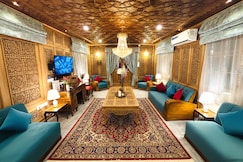 Eco Stays, Houseboats Srinagar, Srinagar
