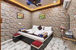 Varanasi Dream Guesthouse I Near Kashi Vishwanath, Varanasi