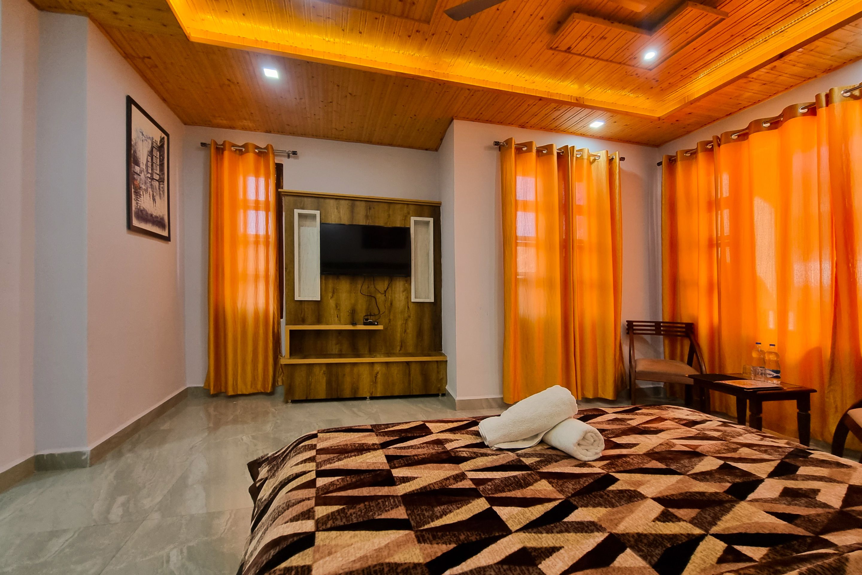 Myrica Guest house and food court - Tap to explore photos