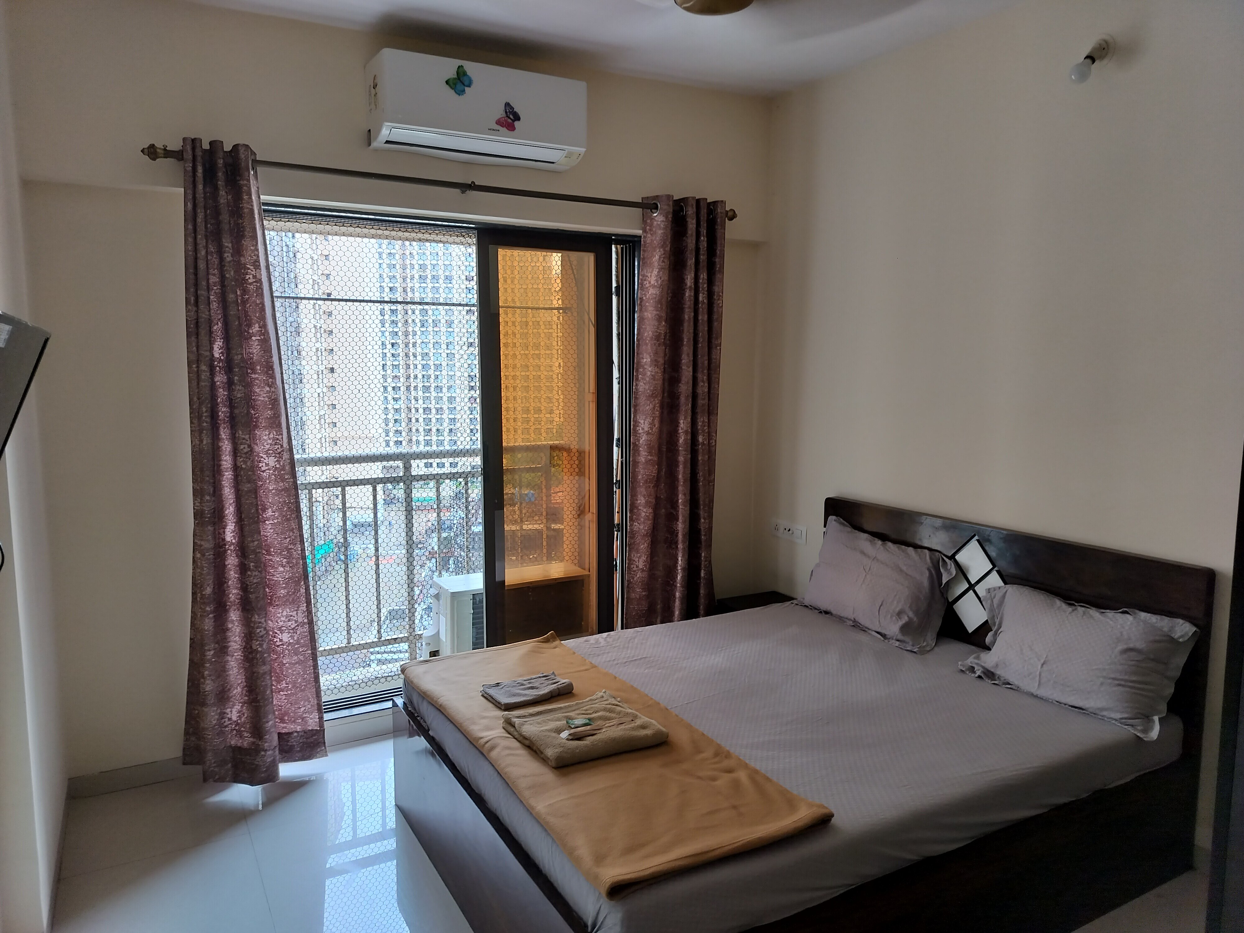 P N A Apartment in Hiranandani Estate - Tap to explore photos