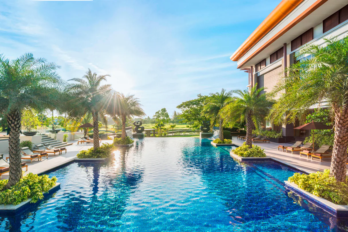 Le Meridien Suvarnabhumi, Bangkok Golf Resort & Spa - Tap to explore photos