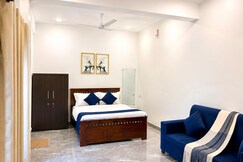 Zuna Stayz Morjim, Goa