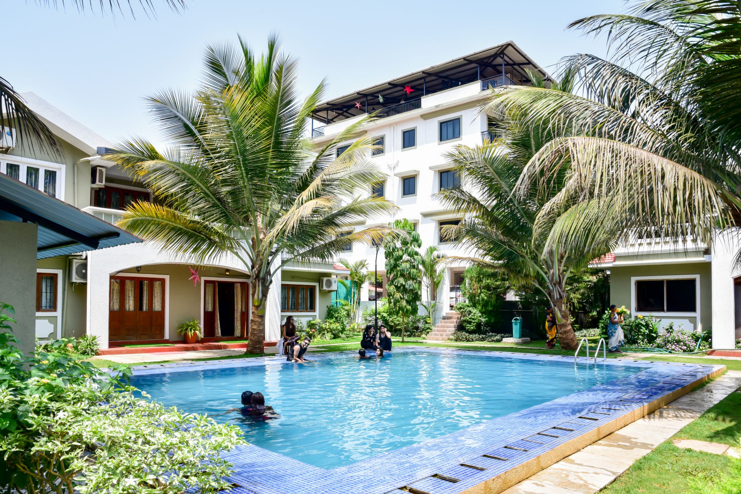 Leelainn Villas | Rooms & Common Pool - Tap to explore photos