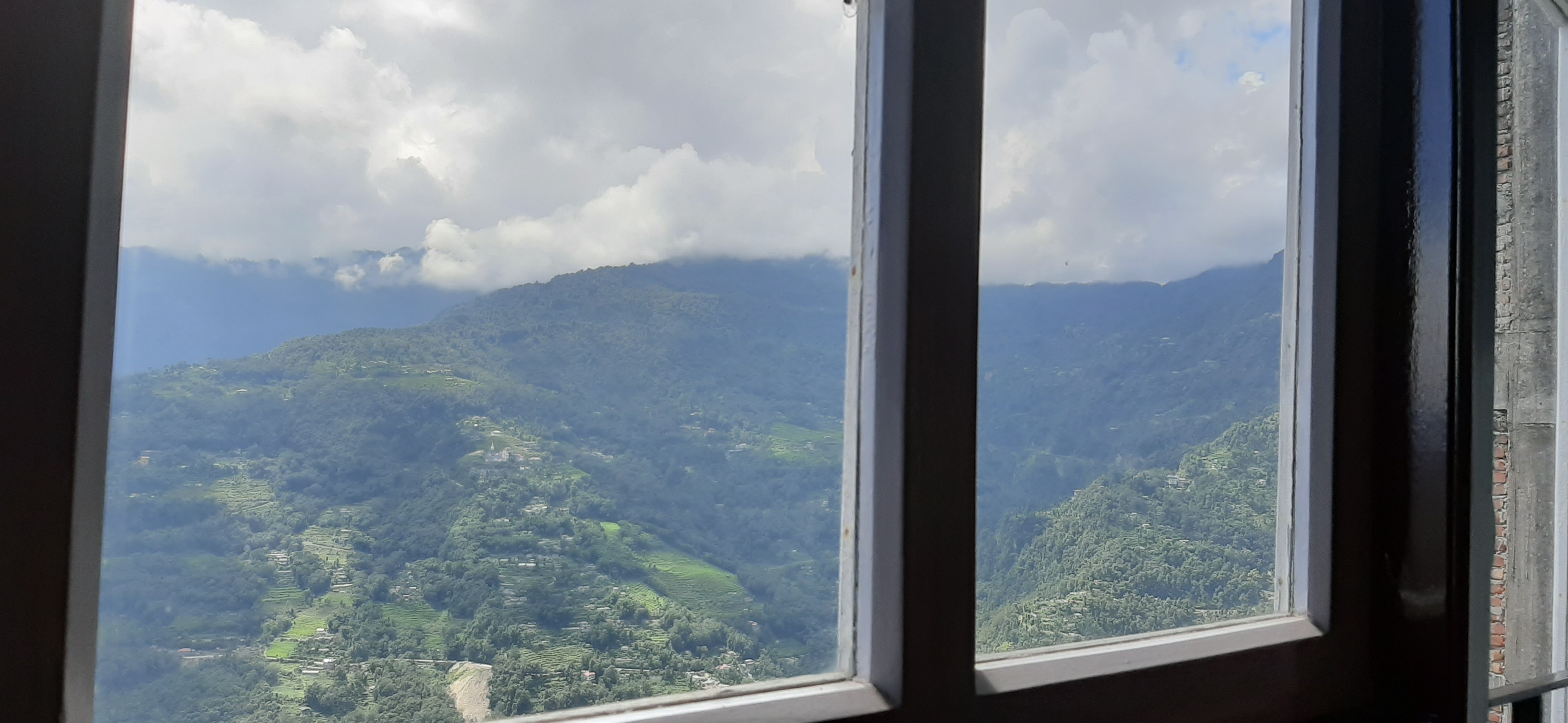 Mayel Lyang Residency Gangtok - Tap to explore photos