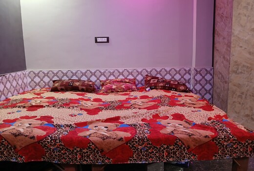 Hotel Parihar