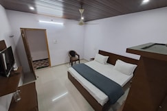 SSS Residency, Annavaram