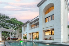 Karla villa  5bhk Private pool, Lonavala