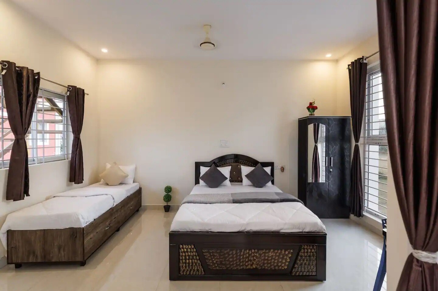 Entire home in Nandi/Skandagiri - Tap to explore photos