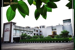 Hotel Dipali, Sagar