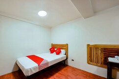 Cote D' Azure, Trece Martires City