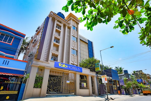FabHotel Vijaylakshmi Stay Inn - Nr Chennai International Airport