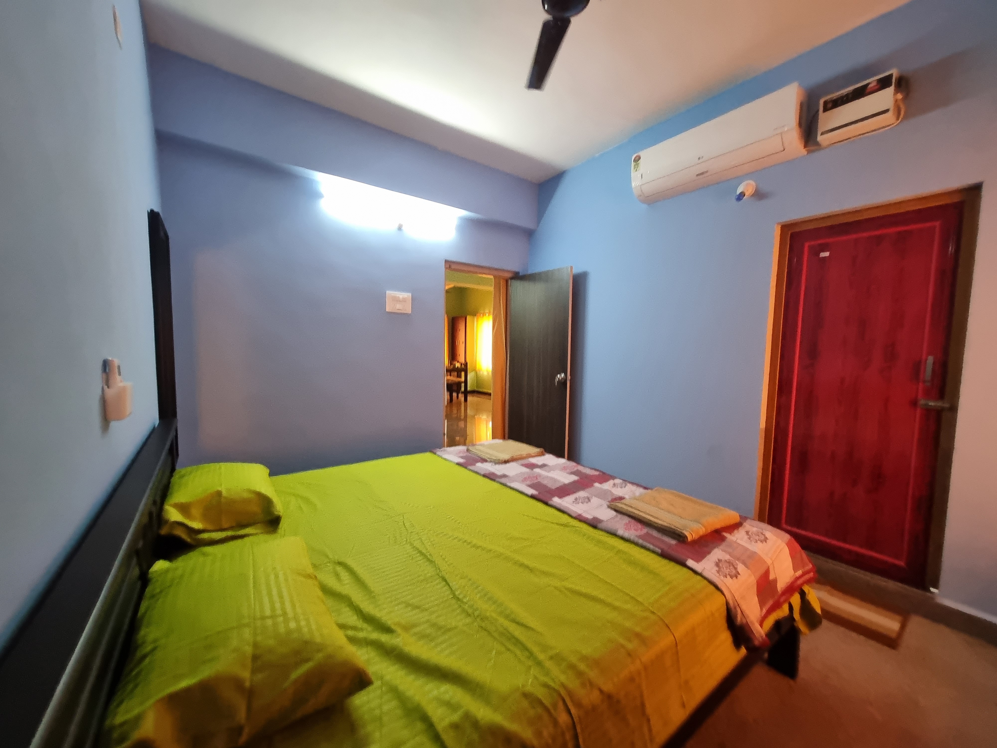 Aditya Home Stay 402 - Tap to explore photos