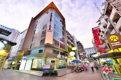 Prestige Suites Nana, Bangkok