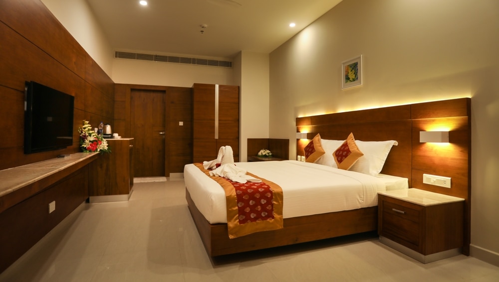 hotel kabani palace - Tap to explore photos