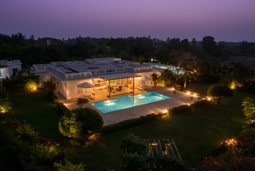 StayVista | Whispering Palms 3 BHK Villa
