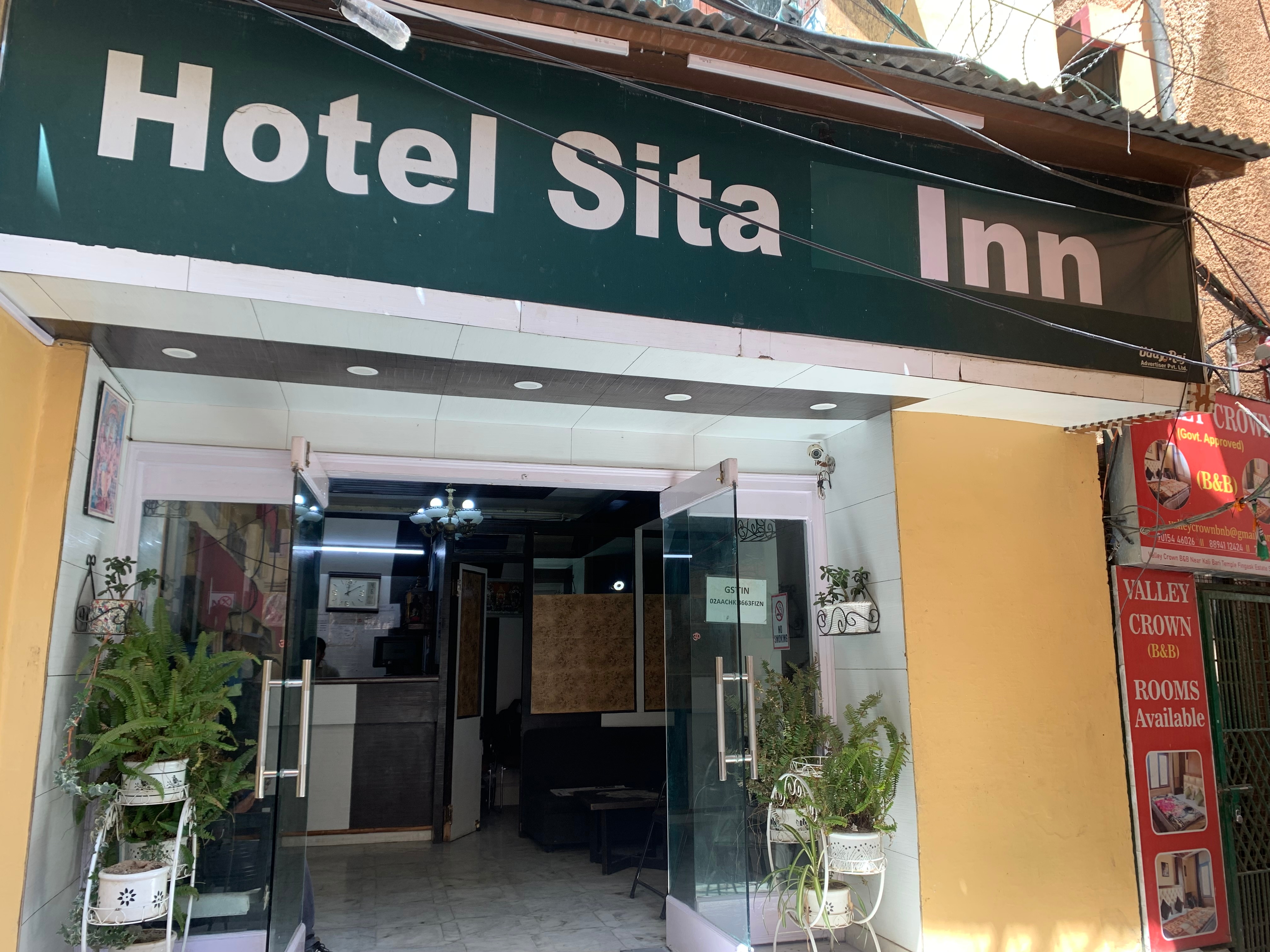 Hotel Sita Palace - Tap to explore photos