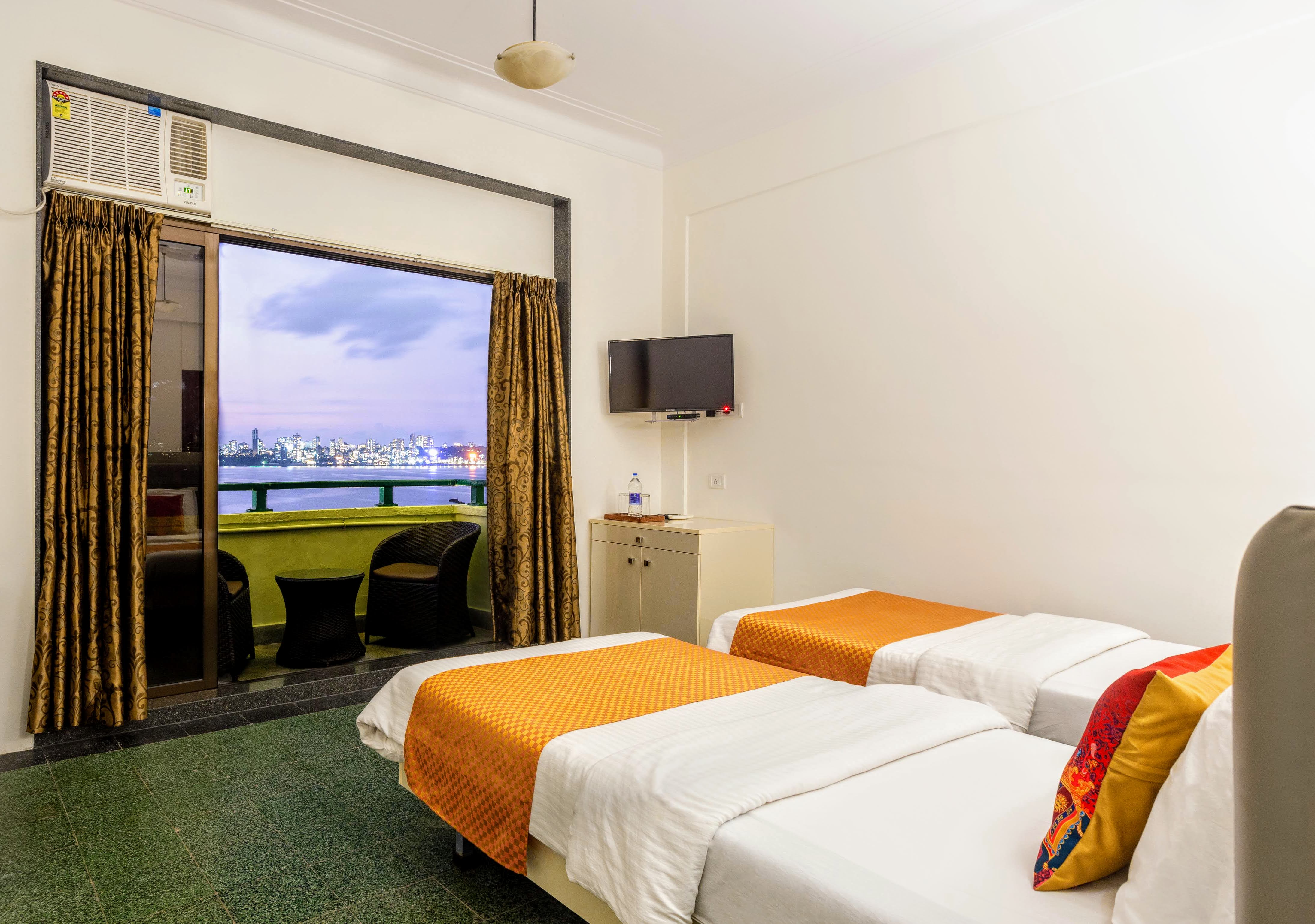 Superior Sea View Balcony Room 1