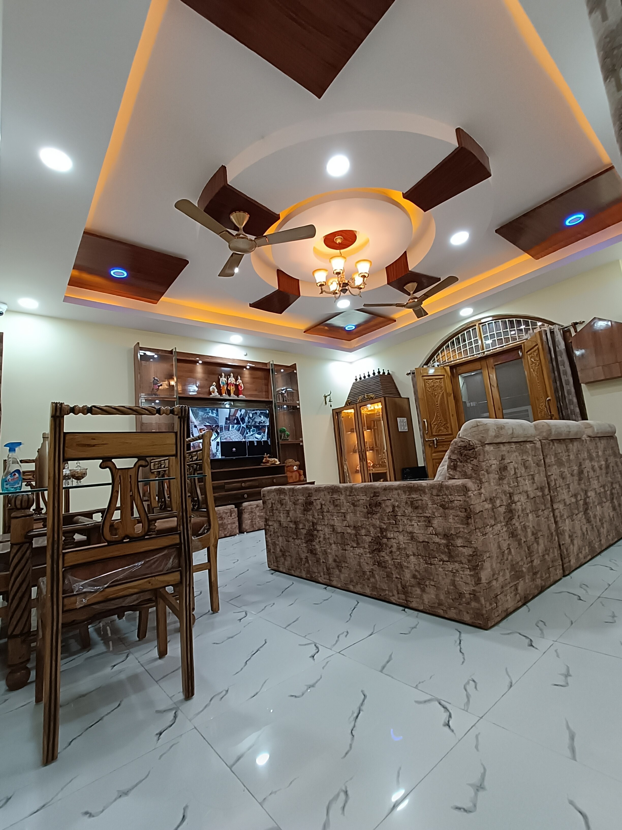 Adbhut Nivas Home Stay  2 BHK - Tap to explore photos