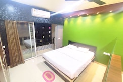 Reasonable HIgh End Entire Apartment/Suite Near Airport CC2 and Eco Park, Kolkata