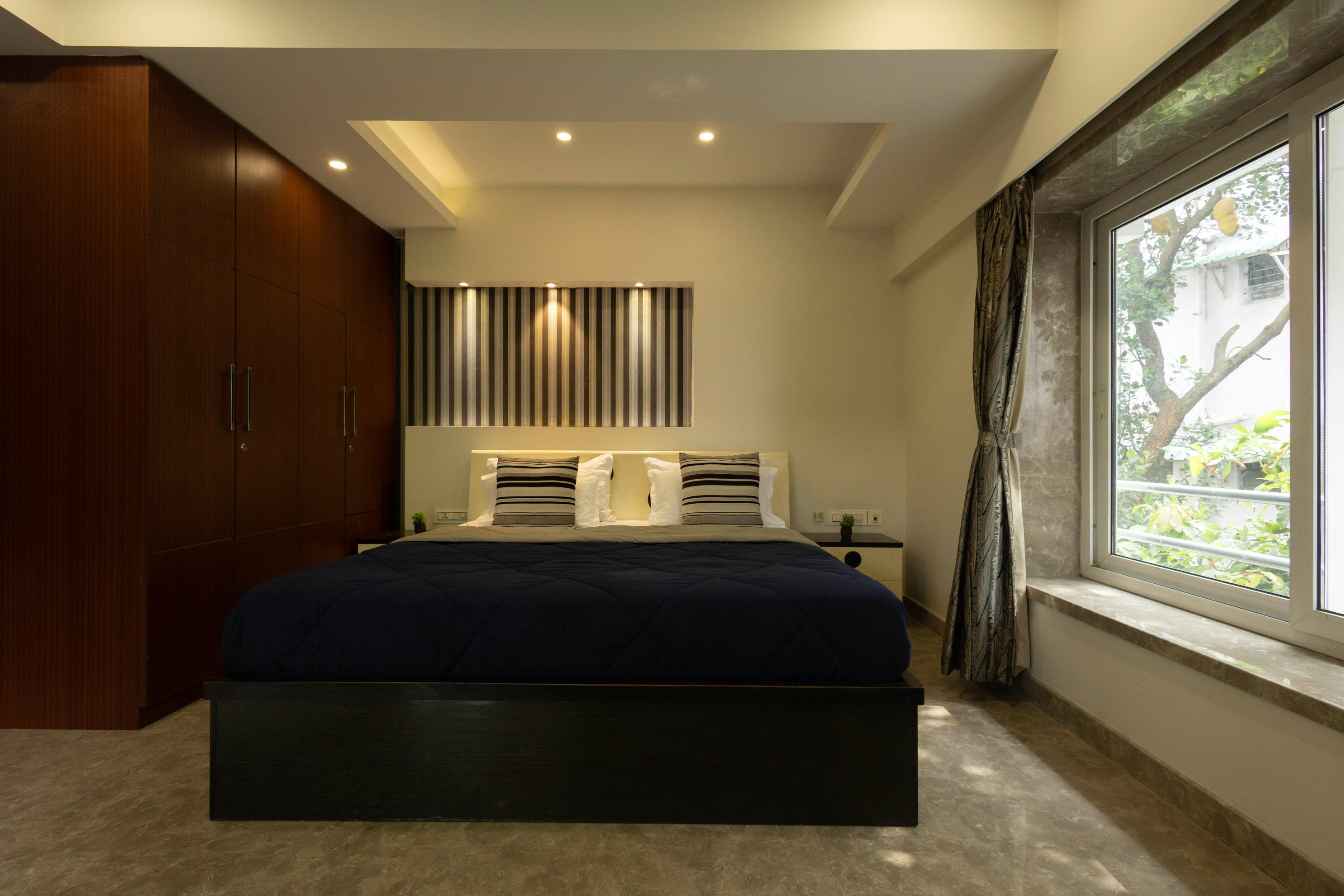 Victoria Apartment by JadeCaps Chowringhee 3bhk - Tap to explore photos