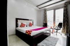 Hotel O Lotus, Gurgaon