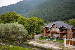 StayVista at Gaash Cottage, Sonmarg